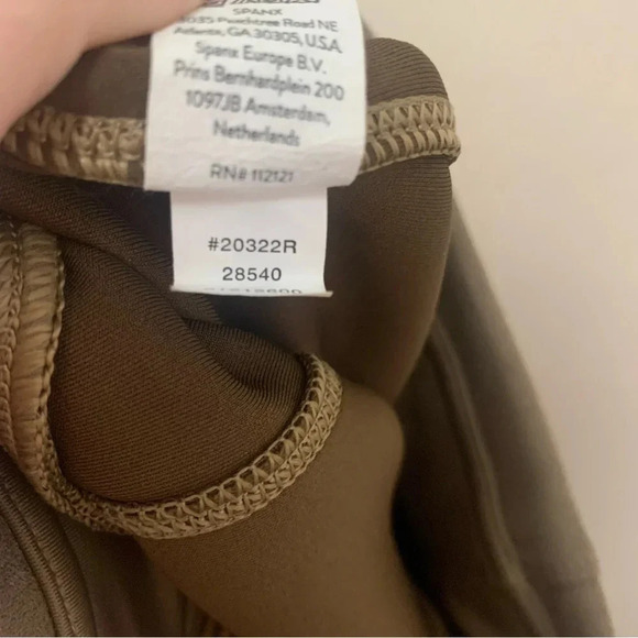 Spanx Faux Suede Leggings in Camel Size Medium - Picture 13 of 13